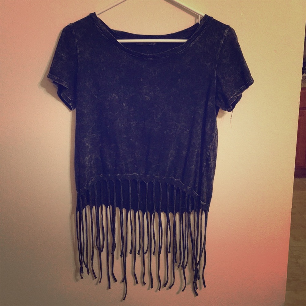 Black t-shirt. Worn once